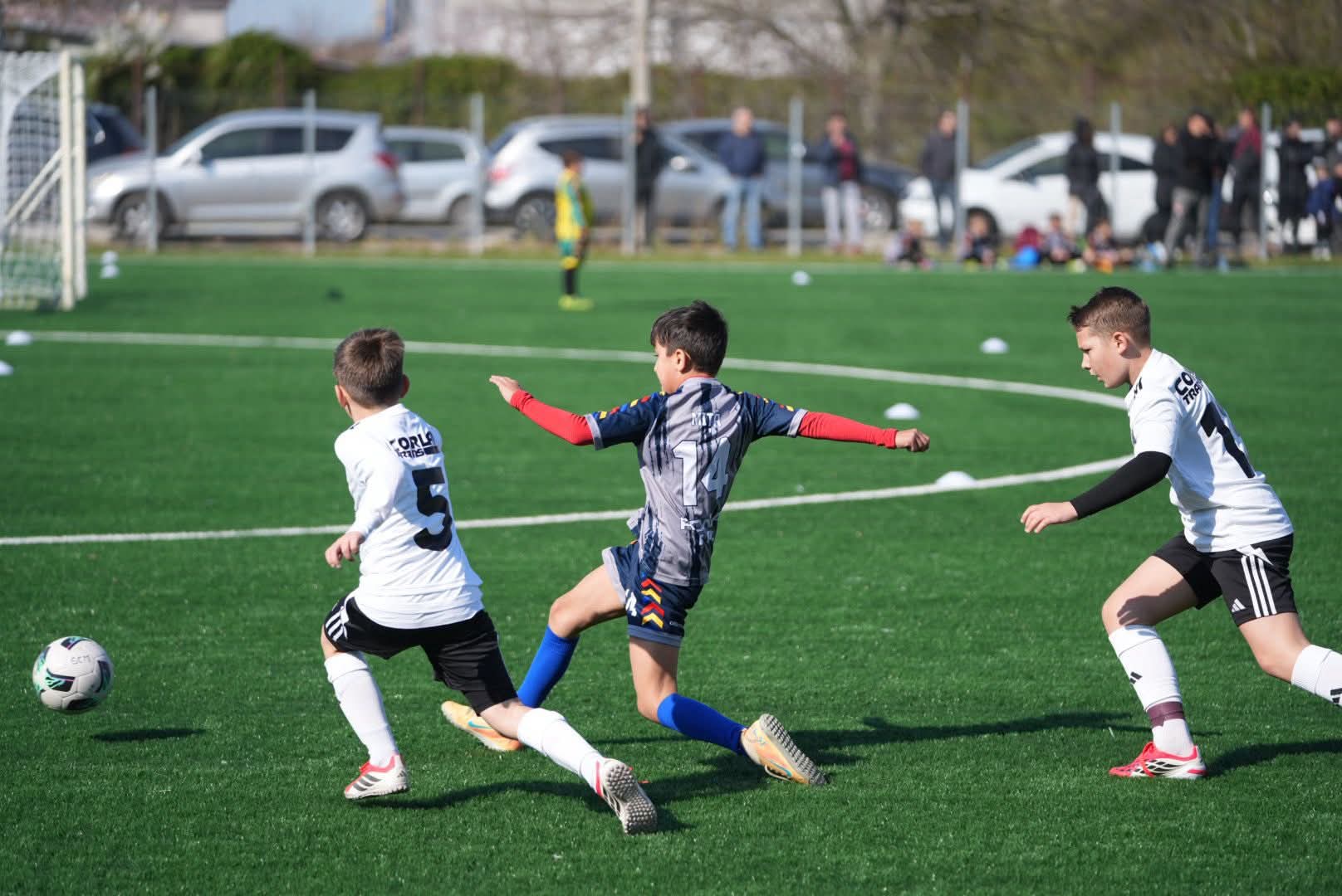 Încearcă un sport de ziua ta! Fotbal cu Poli Timișoara Copii 5-7 ani